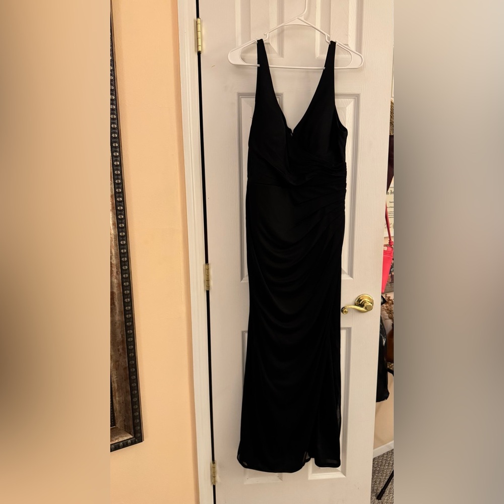 Elegant Black Evening Dress